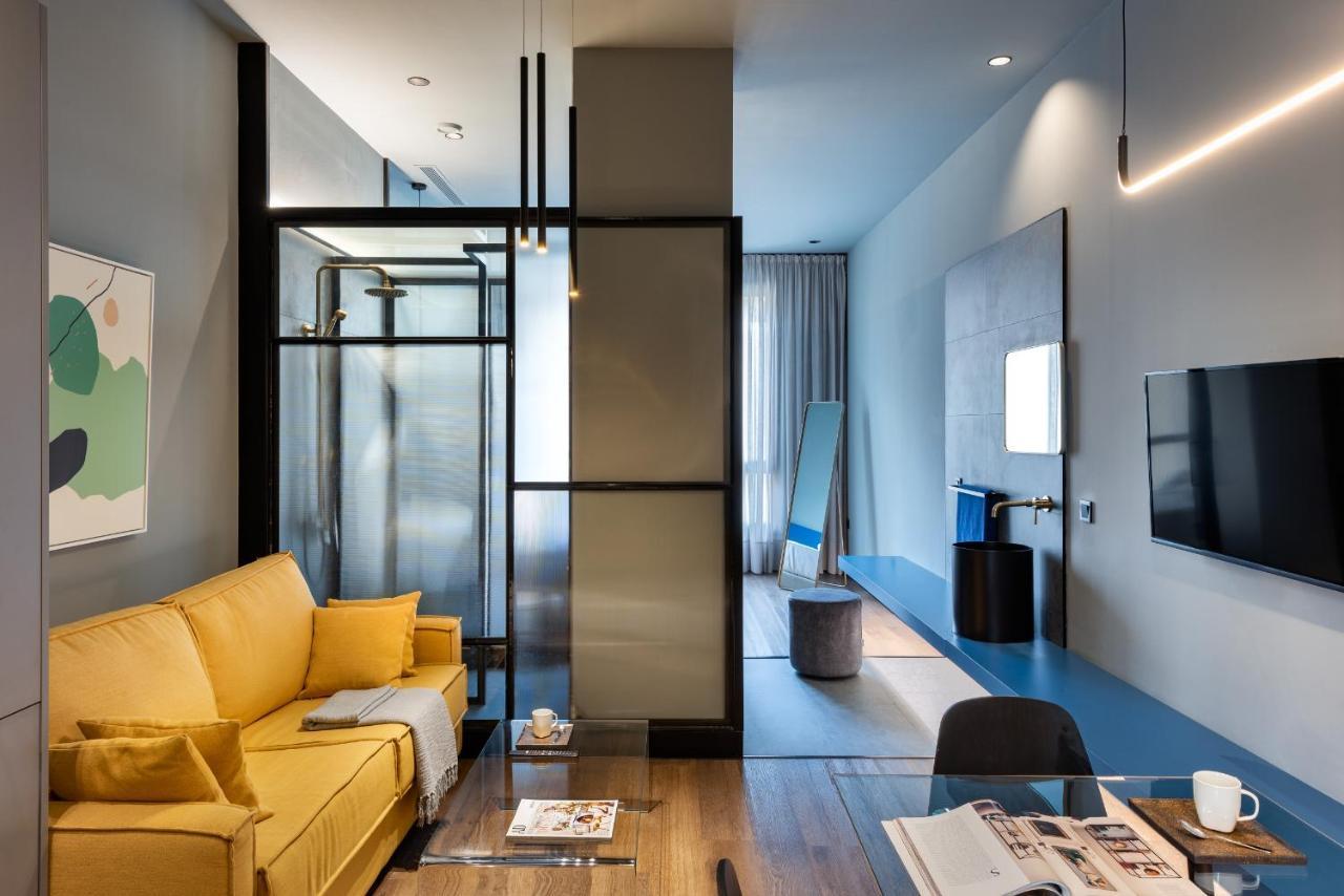 Apartment Muralla By Lola Seville