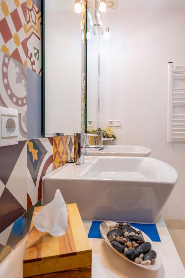 Descalzos Center By Valcambre Apartment Seville