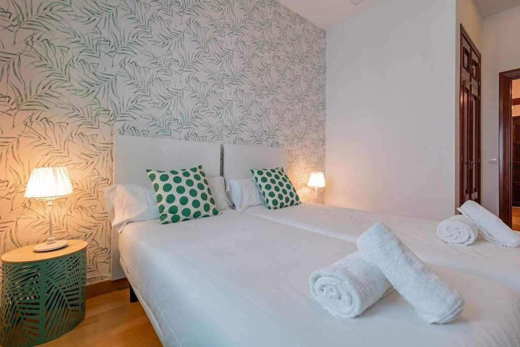 Jdcbl - Peaceful Wonderful In Center Apartment *