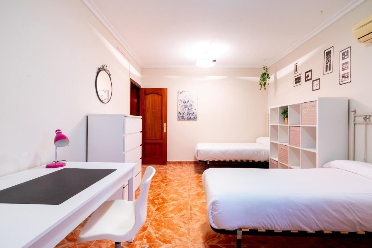 Holi-rent Miraflores