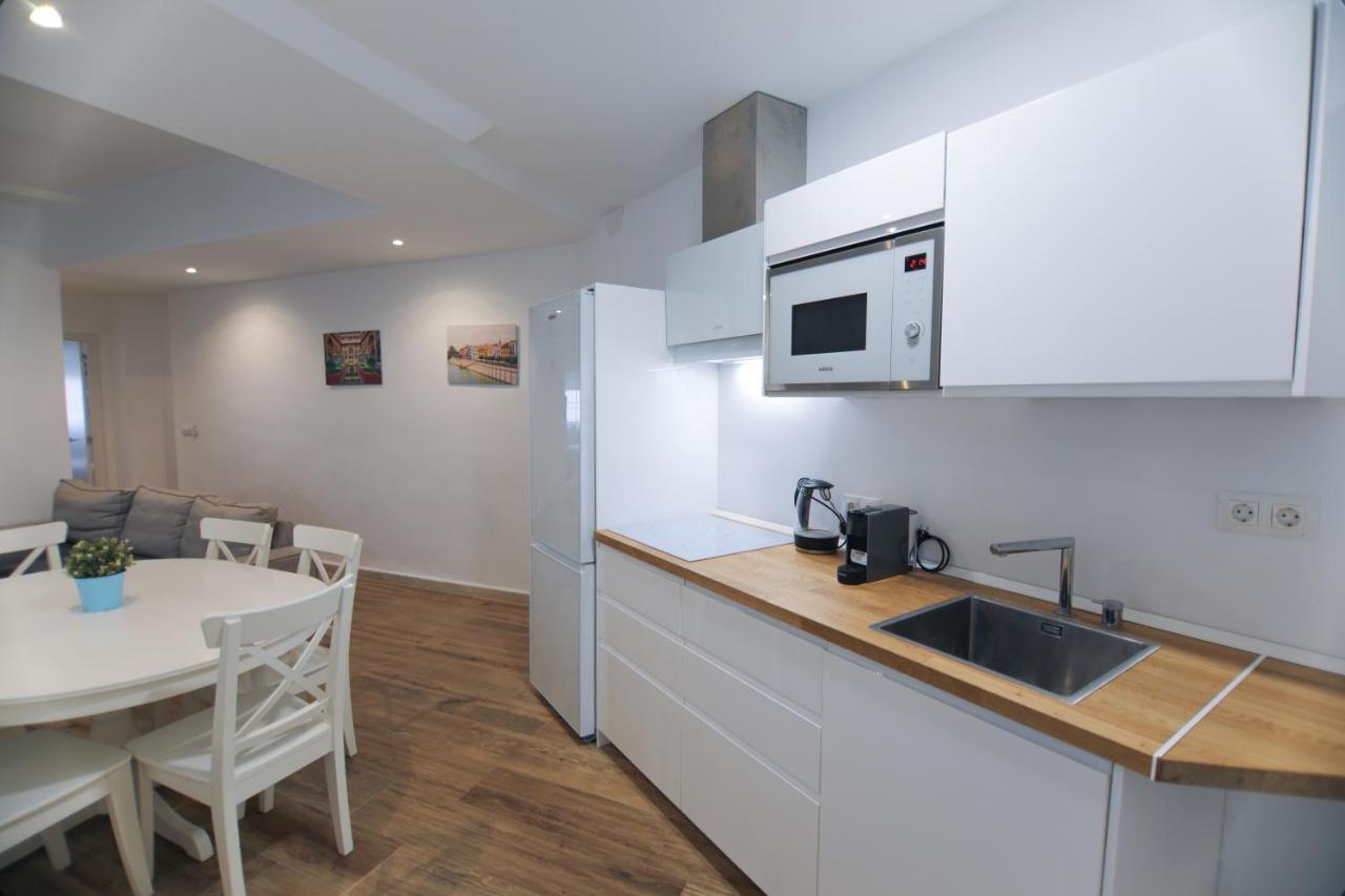 Rentalsevilla Espacioso Y Acogegor Apartamento De 3 Apartment