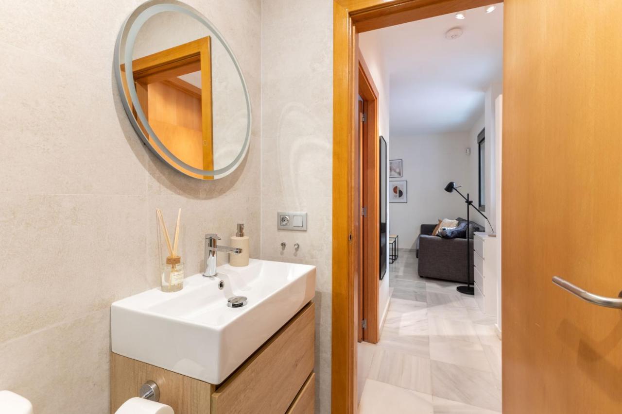 Great Location In The Historical Center * Seville