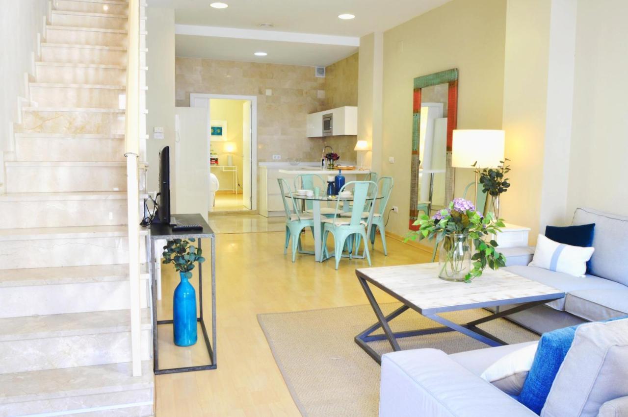Apartment Homeyseville-penthouse Cathedral Tomas De Ibarra St 6 Pax, Parking Optional Seville