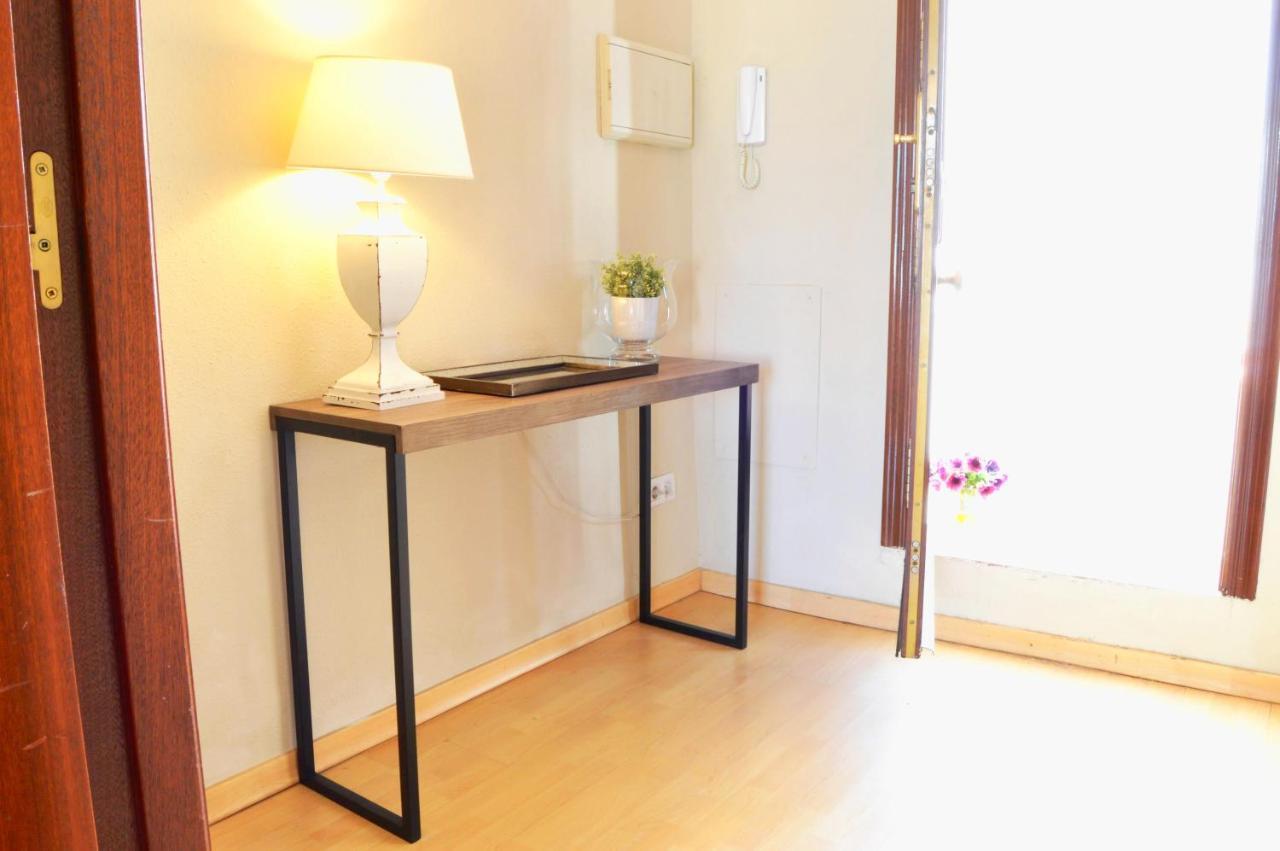 Apartment Homeyseville-penthouse Cathedral Tomas De Ibarra St 6 Pax, Parking Optional