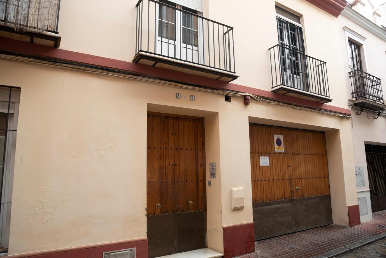 180 Ideal Apartamento Con Patio San Bernardo 2 Sevilla