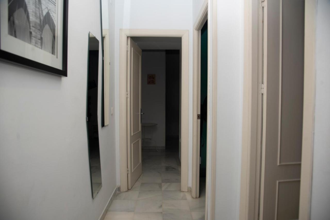 180 Ideal Apartamento Con Patio San Bernardo 2 * Sevilla