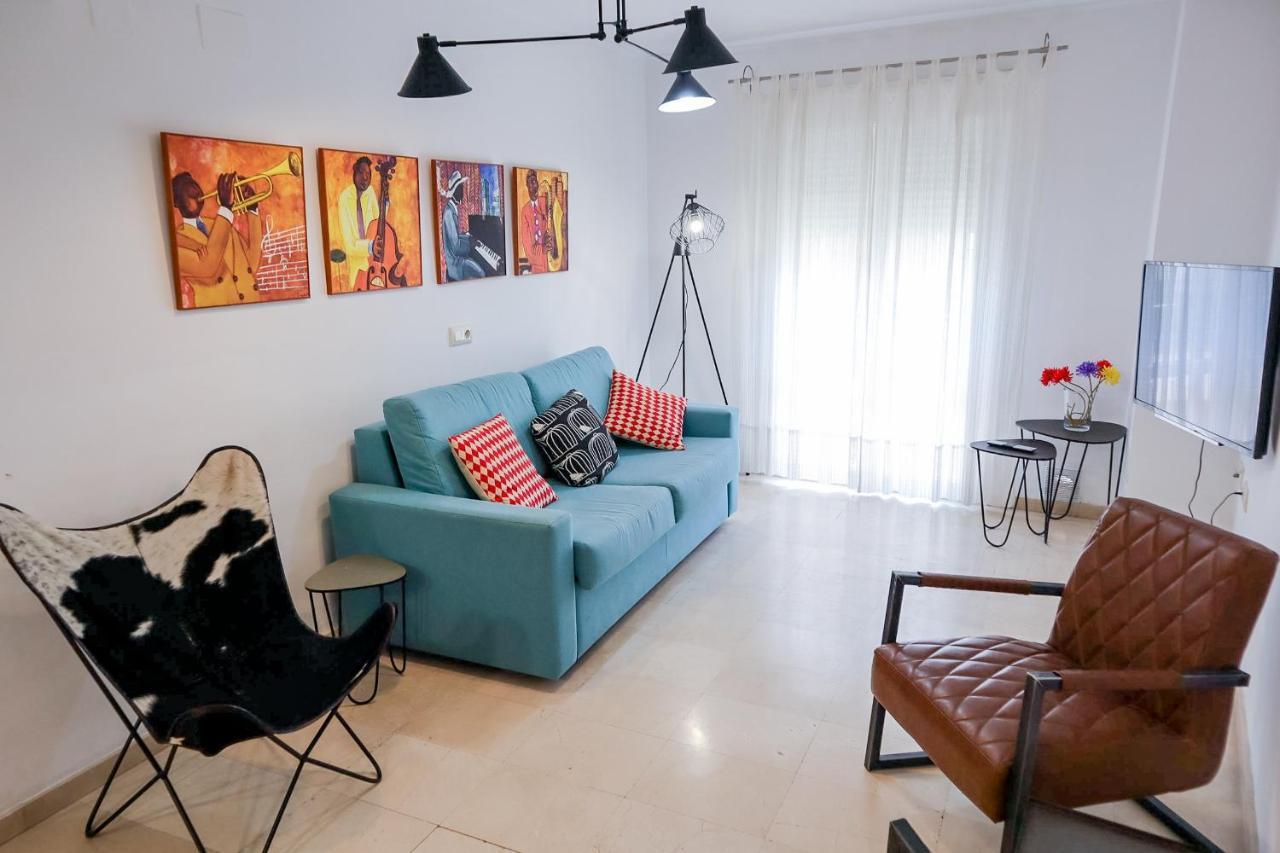 Urban Colours Sauceda Vii Apartment