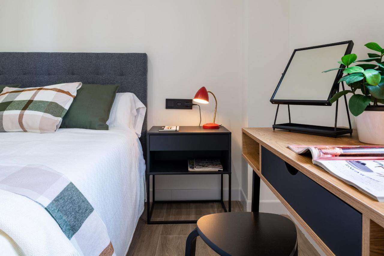 Avanti Clavel, La Terraza Te Conquistara Apartamento Sevilla