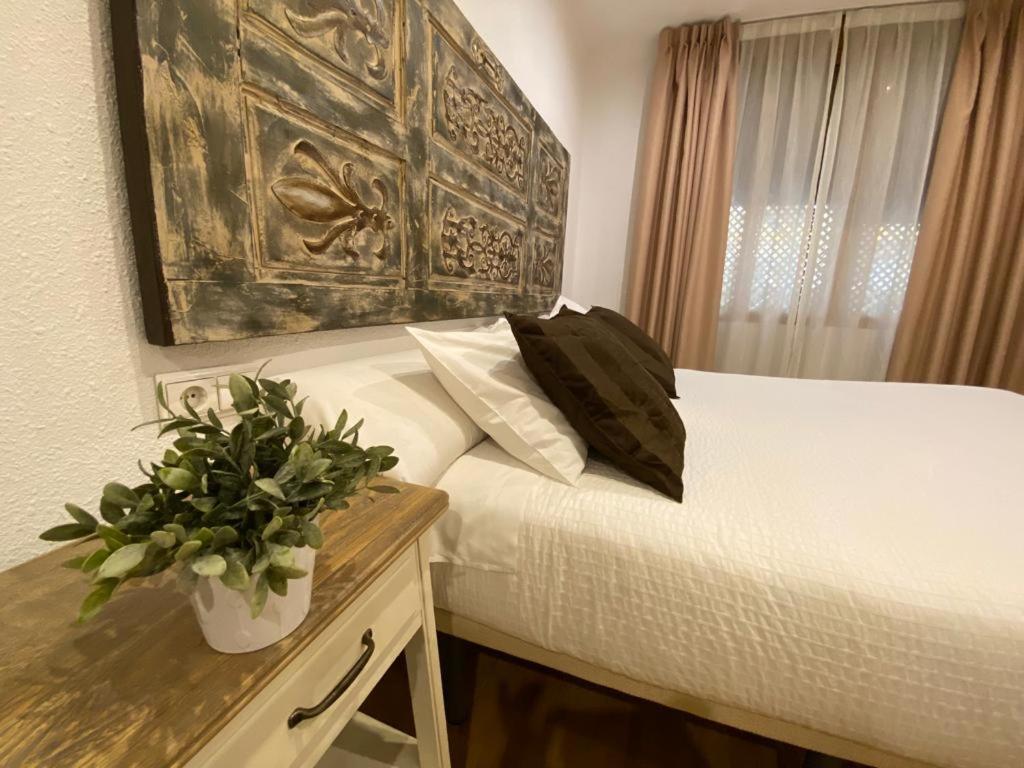 Palace Apartment *