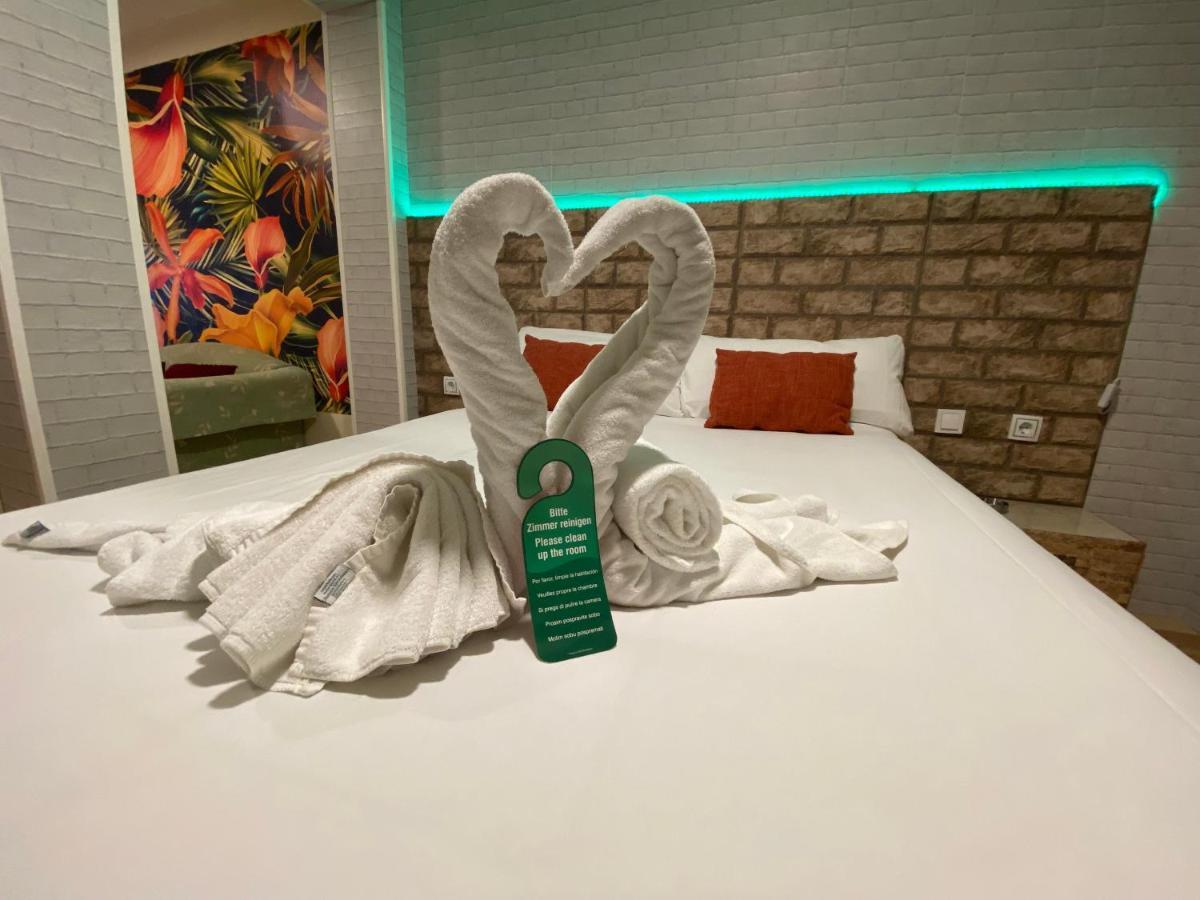 Avenida Andalucia - Solo Adultos Guest house Seville
