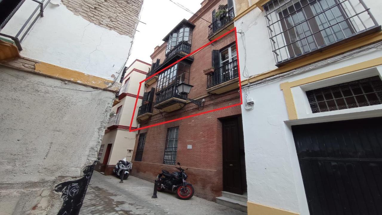 Dux Veragua Centro * Sevilla