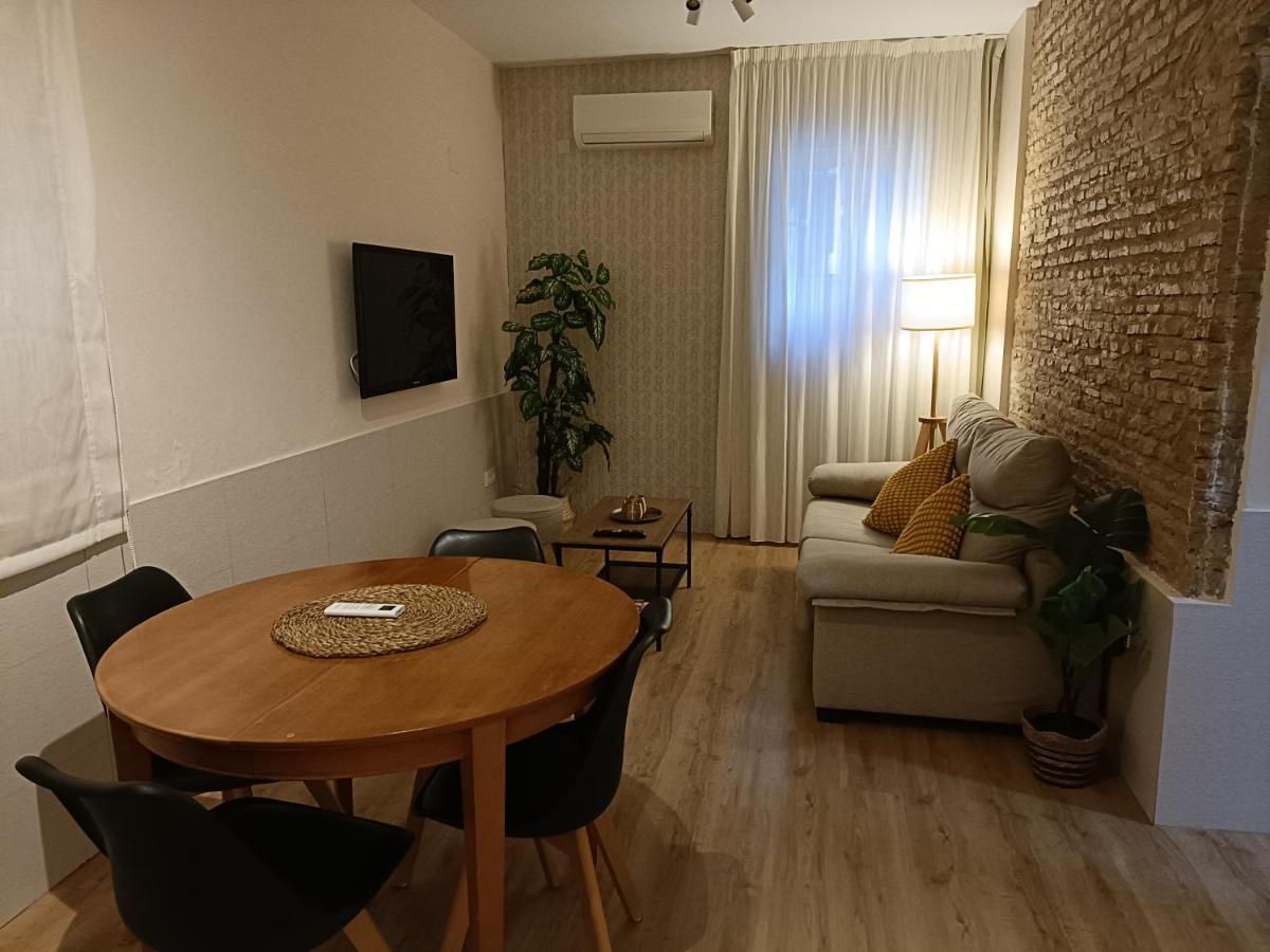 Apartment Triana *