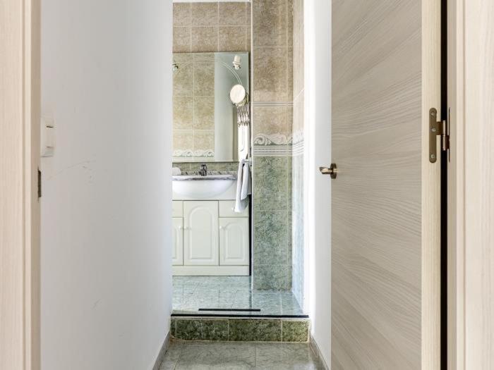 Pureza Dreams De Oasis En Triana Apartment