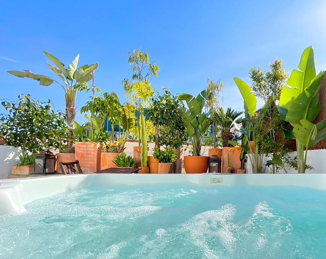 Holiday home Alameda Modern Art House With Outdoor Jacuzzi In Roof Seville