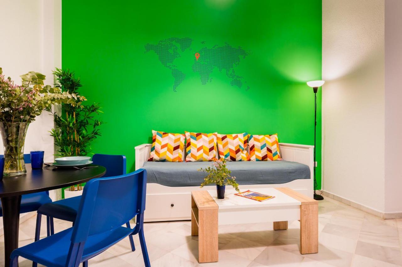 Anfitrion 5 * Seville