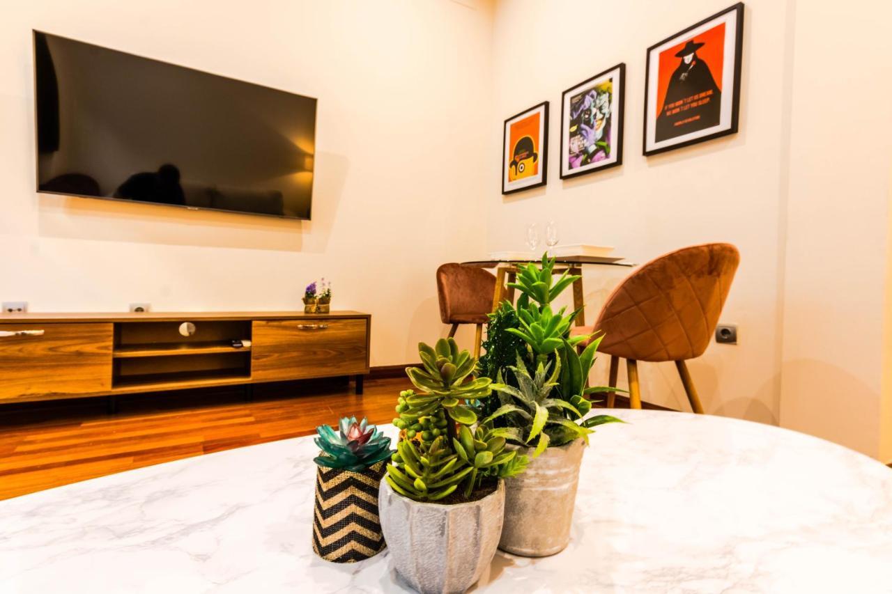 Pedro Nino Eleven Suites Apartment