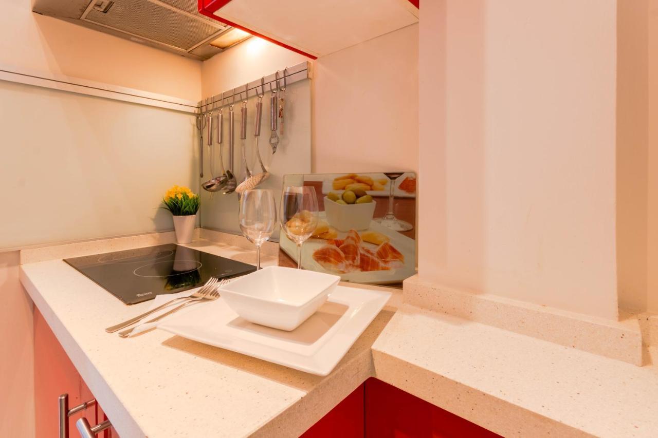 Pedro Nino Eleven Suites Apartment