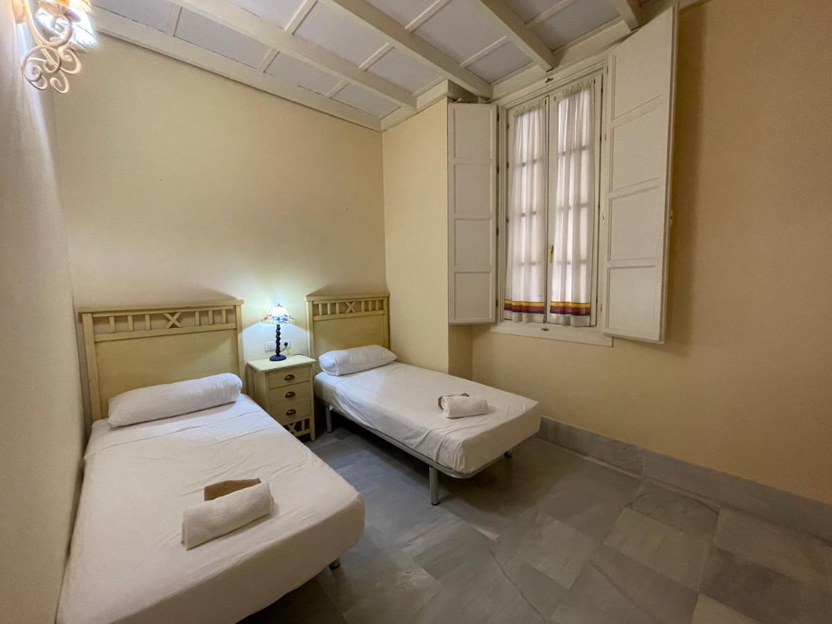 Esse Plaza Nueva Apartamento Sevilla