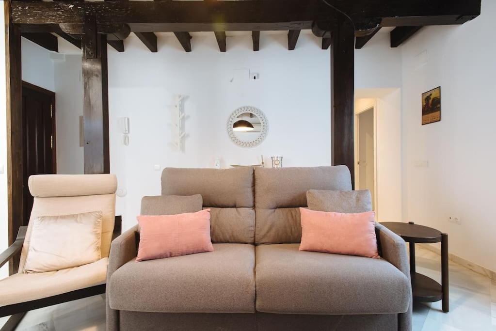 Ad2b Apartment, 300m From Cathedral With 2br Apartamento *