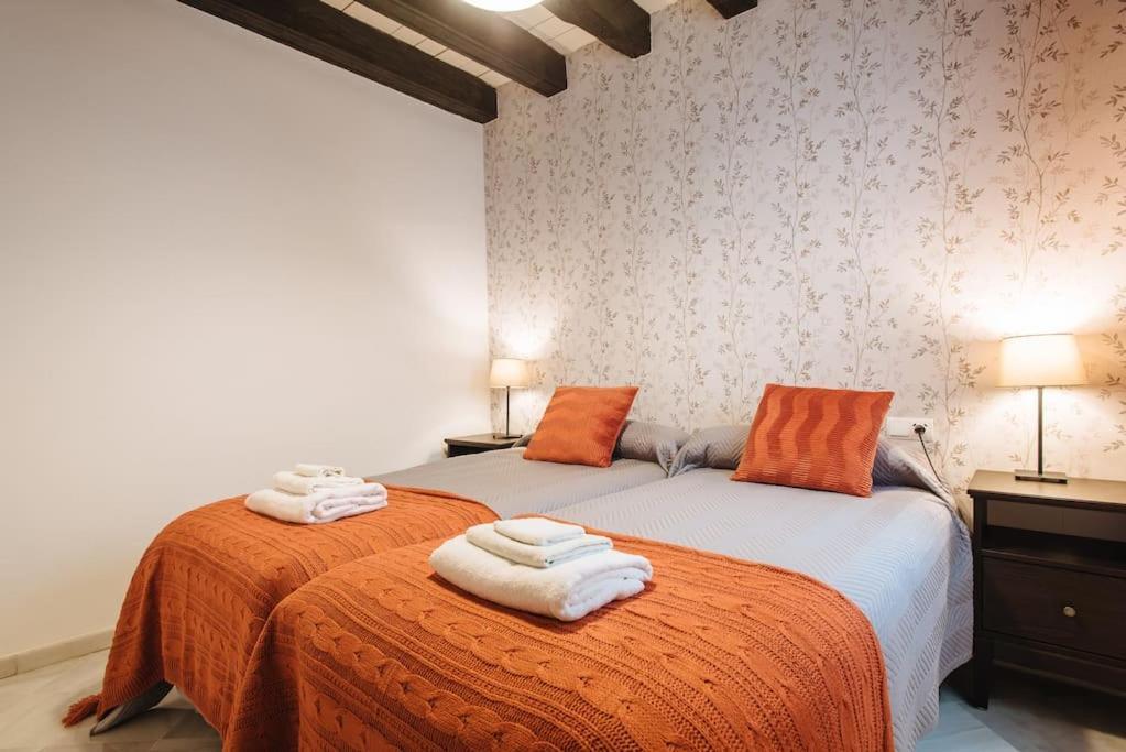 Ad2b Apartment, 300m From Cathedral With 2br Apartamento Sevilla