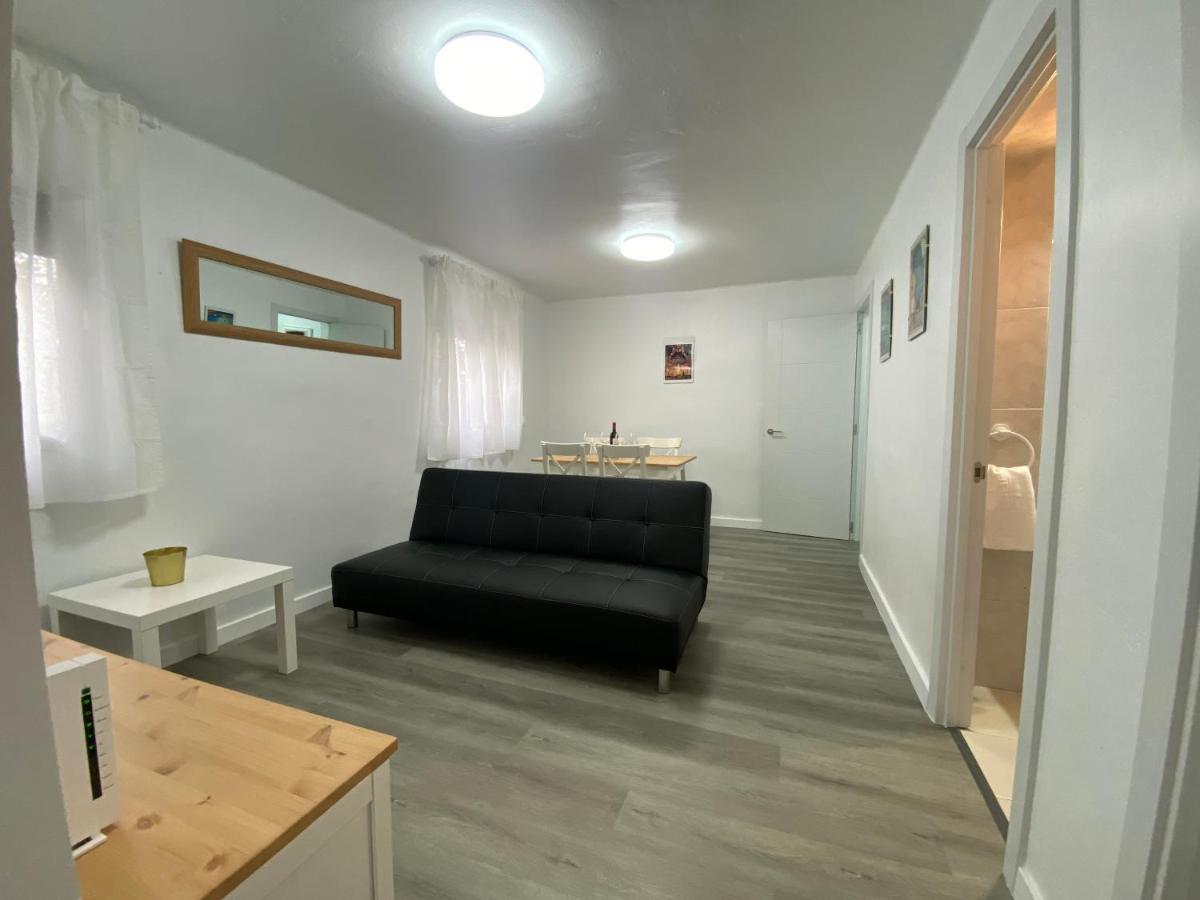 Apartment Piso Junto Al Hospital Macarena Seville