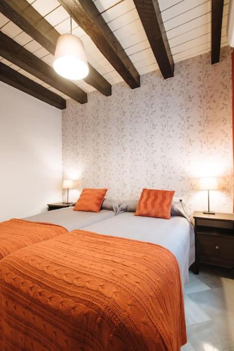Apartamento Ad2b Apartment, 300m From Cathedral With 2br Sevilla