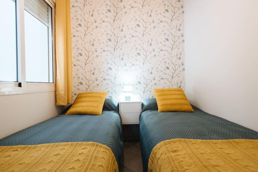 Ad2b Apartment, 300m From Cathedral With 2br Apartamento *