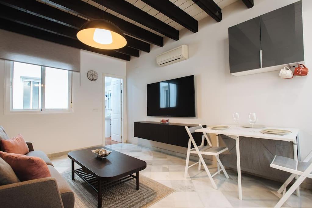 Ad2b Apartment, 300m From Cathedral With 2br *