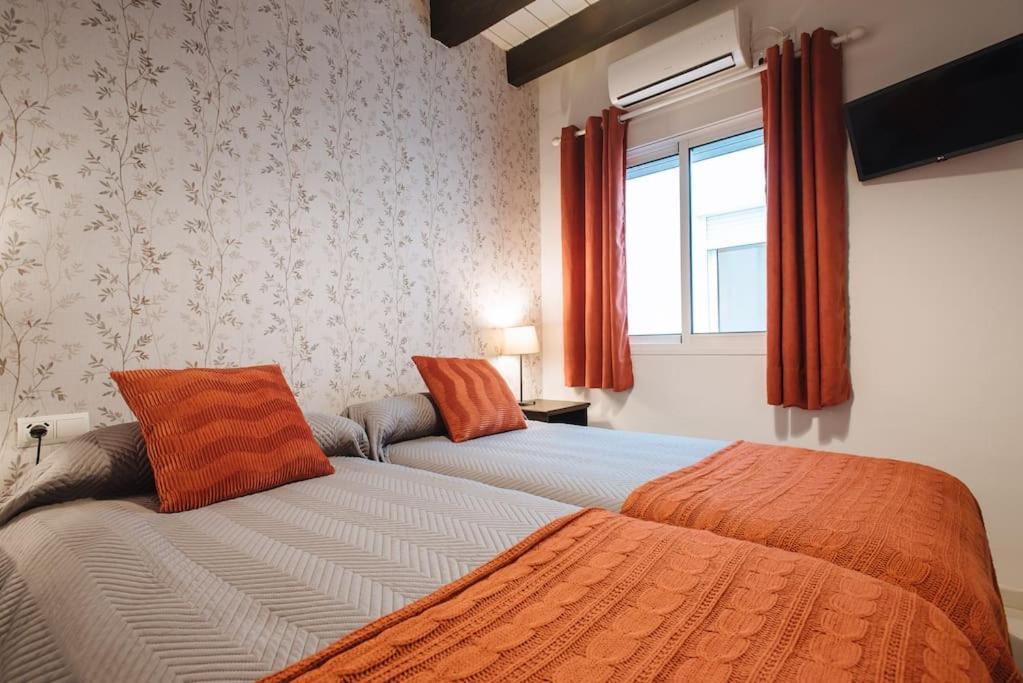 Ad2b Apartment, 300m From Cathedral With 2br Apartamento