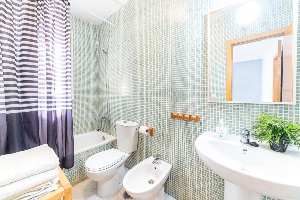 La Salle Apartment *