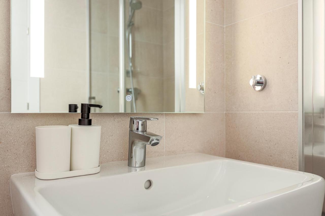 Uxama Luxury Penthouse En Triana - Terraza Y Parking Privados - Piscina *