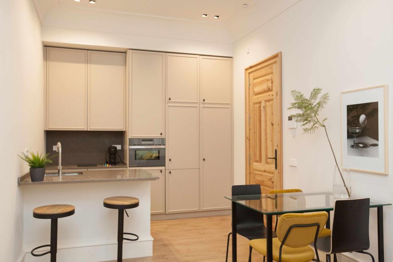 Isg Cedaceros 12 Apartment *