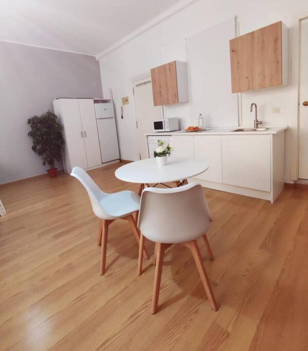 Estudio Centro De Apartment Seville