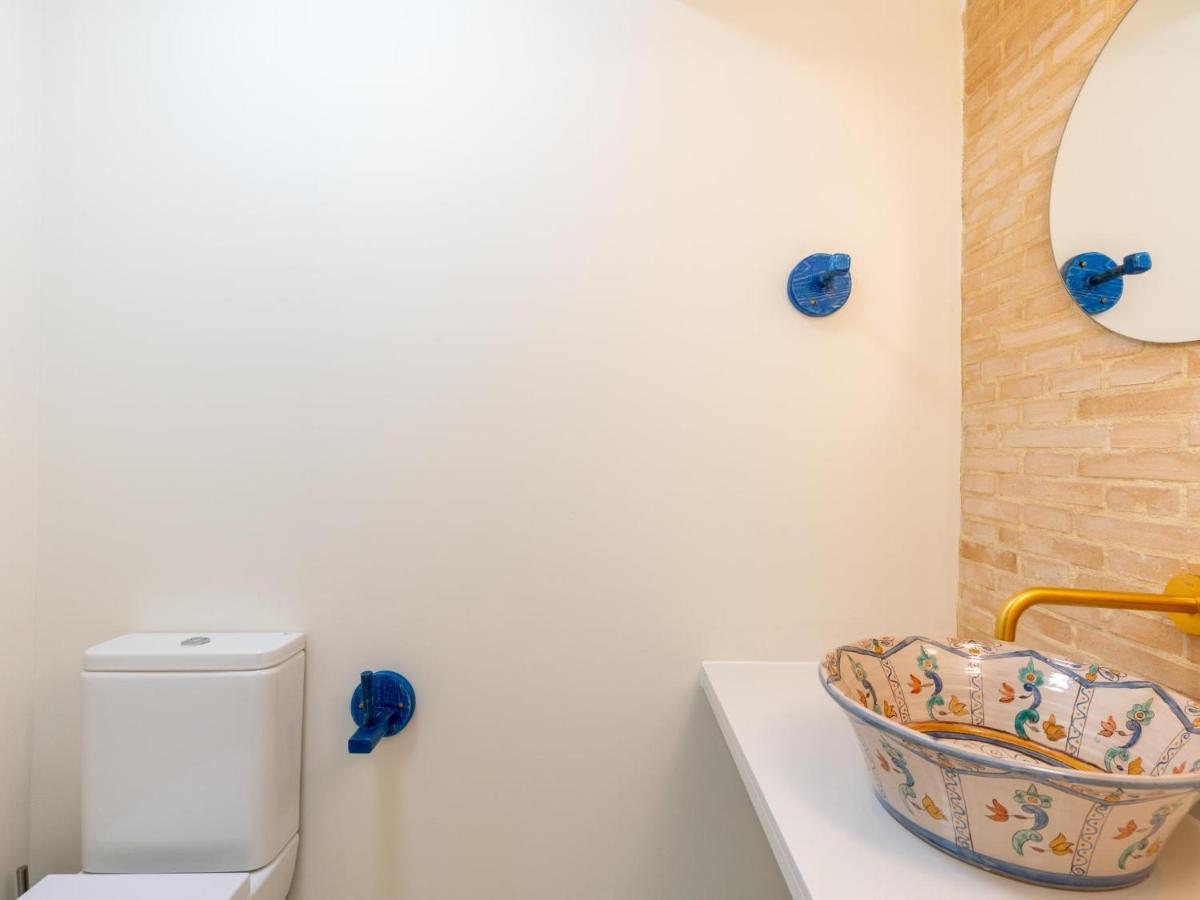 Holi-rent Penthouse Penuelas Apartment