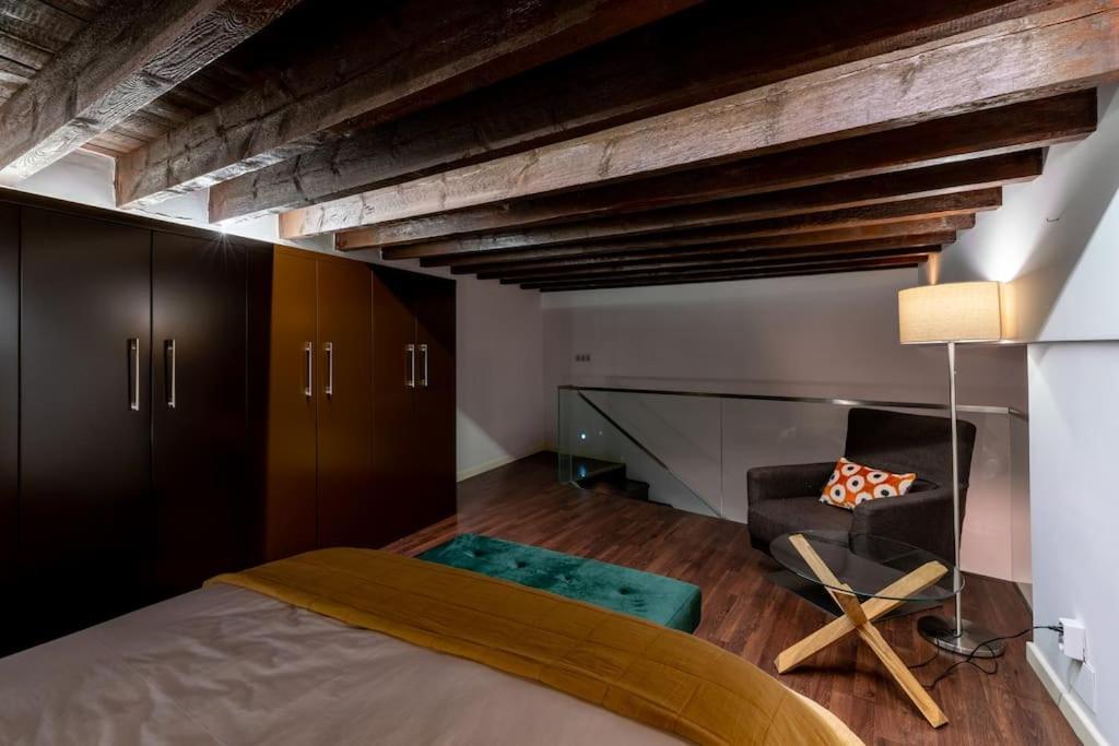Fr26 Luxurious Apartment, 2 Minutes From Cathedral Apartment