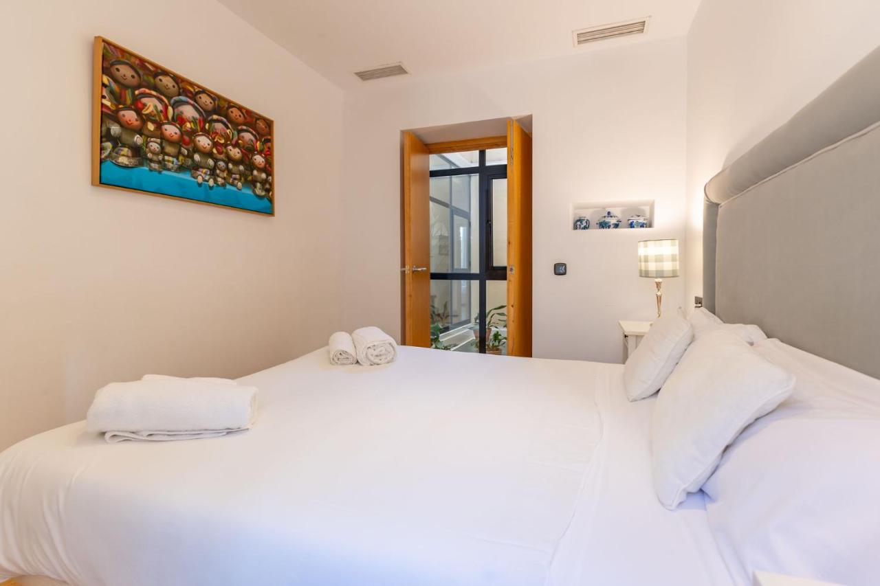 Alcazar Pool By Valcambre Holiday home *