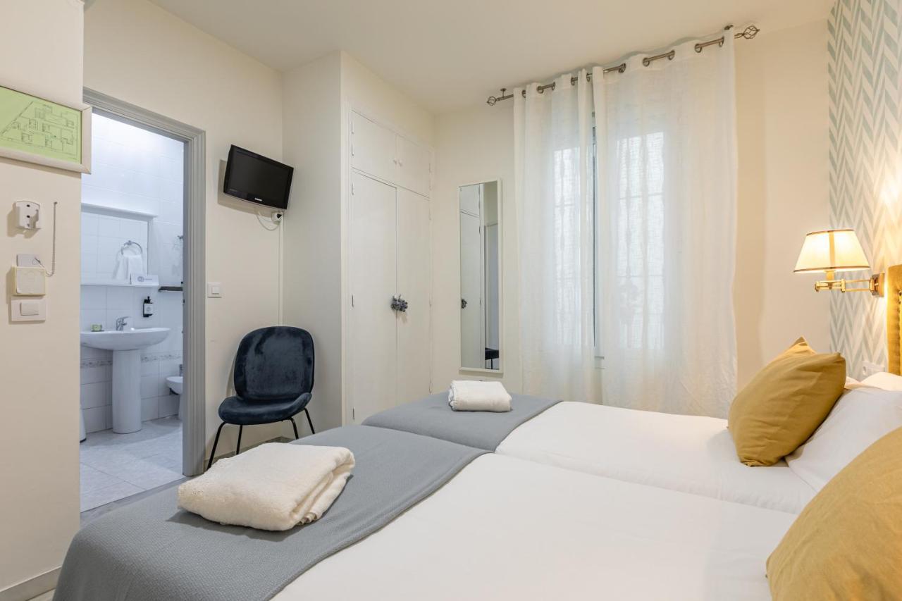 Nuea Alameda 2* Seville