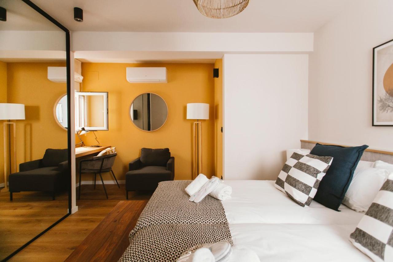 Modern And Luxury- 2bd 2bth- Socorro Seville