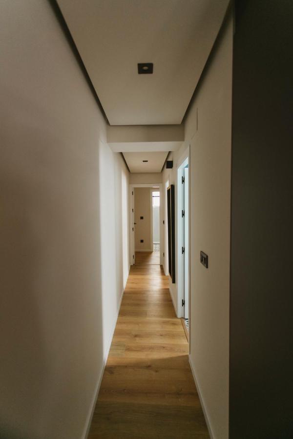 Apartment Modern And Luxury- 2bd 2bth- Socorro Seville