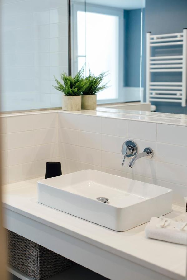 Modern And Luxury- 2bd 2bth- Socorro