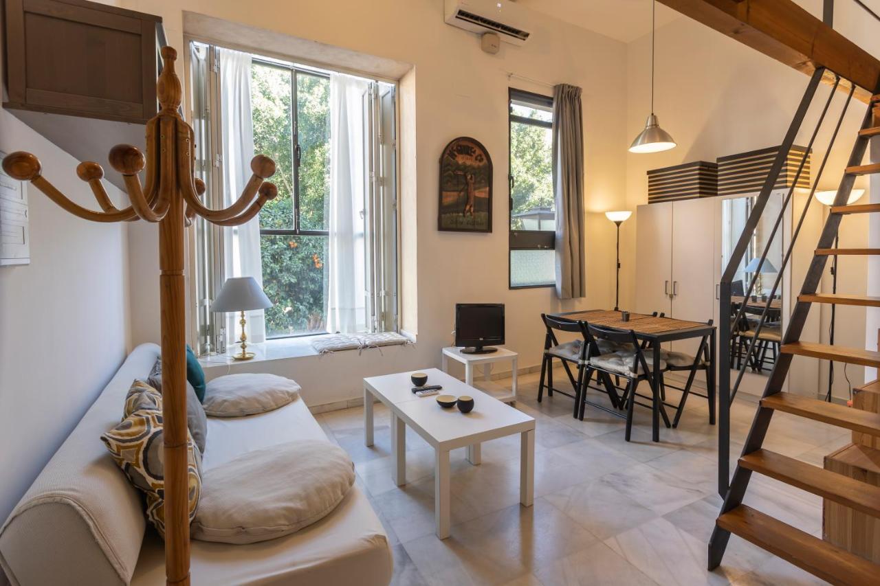 Beautiful In Center Apartment *