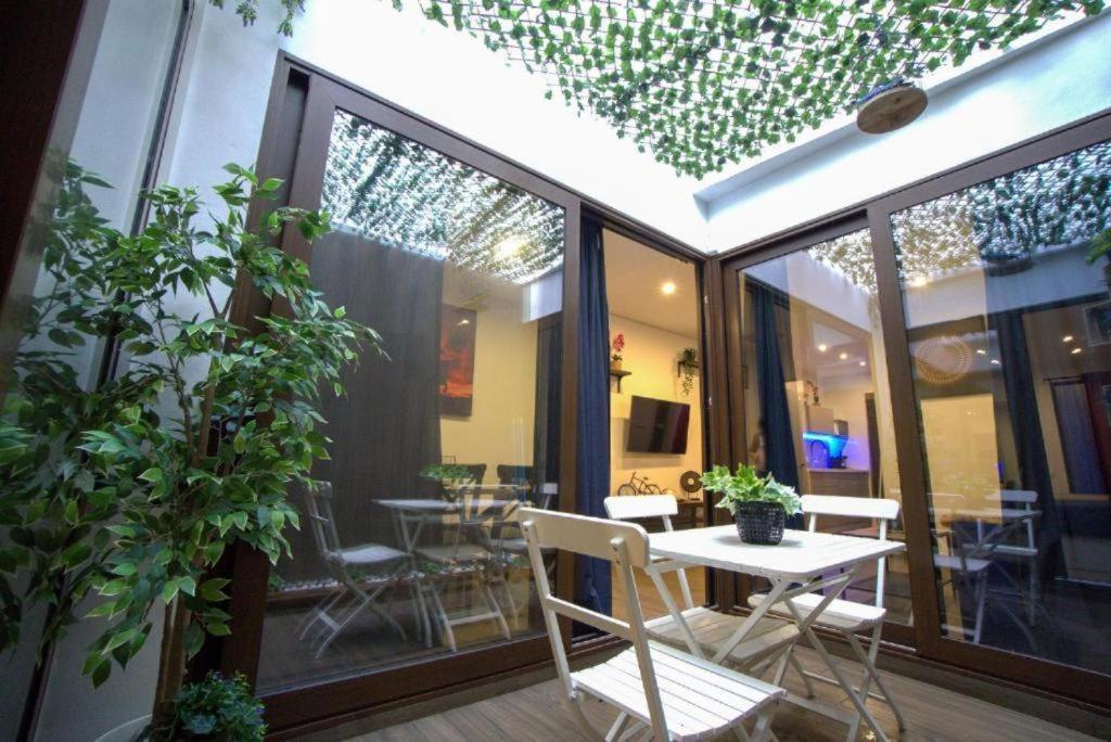 Rentalsevilla Looks Pretty And Modern