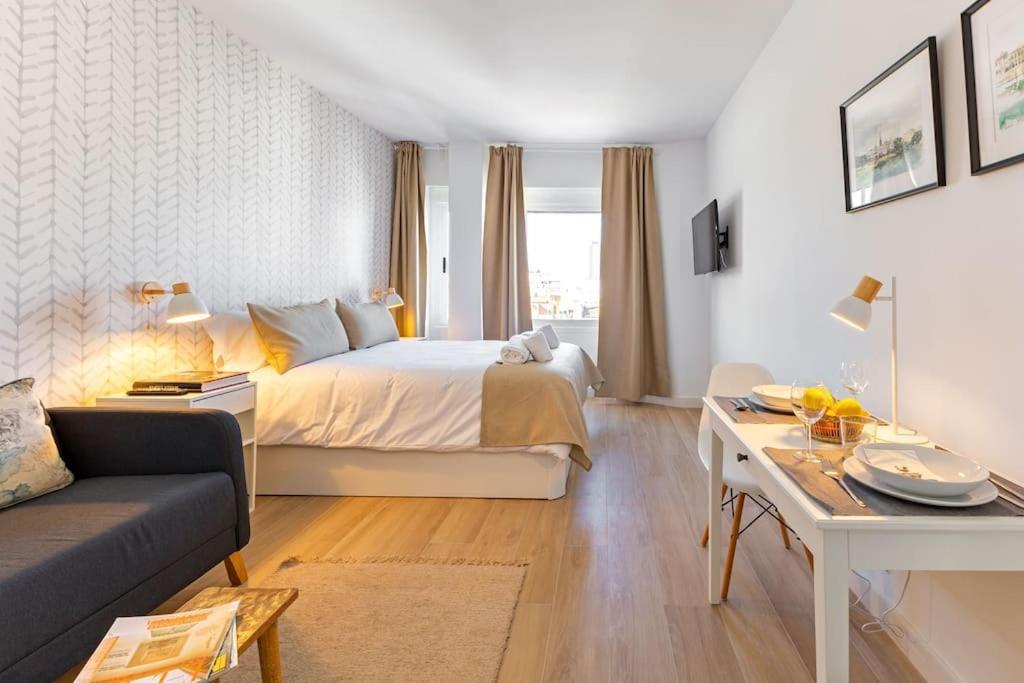 Apartamento New Reformada Con Excelente Ubicacion Sevilla