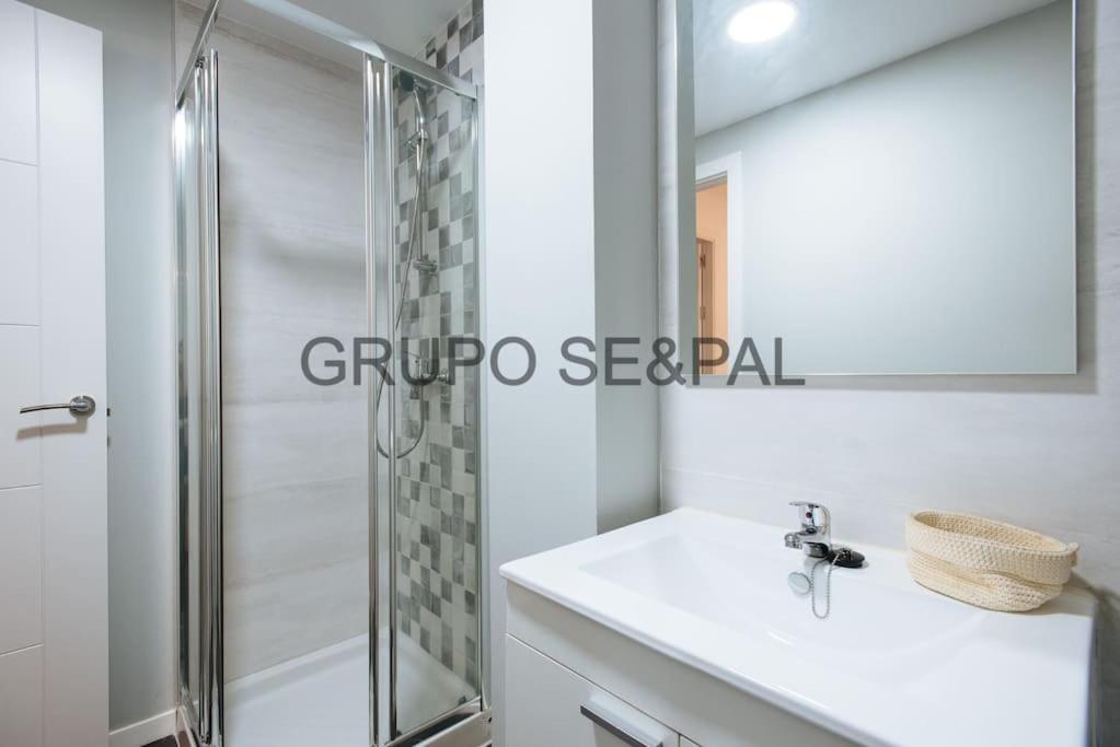 Cizq 2 Bedroom Center Cathedral And Alcazar Sevilla