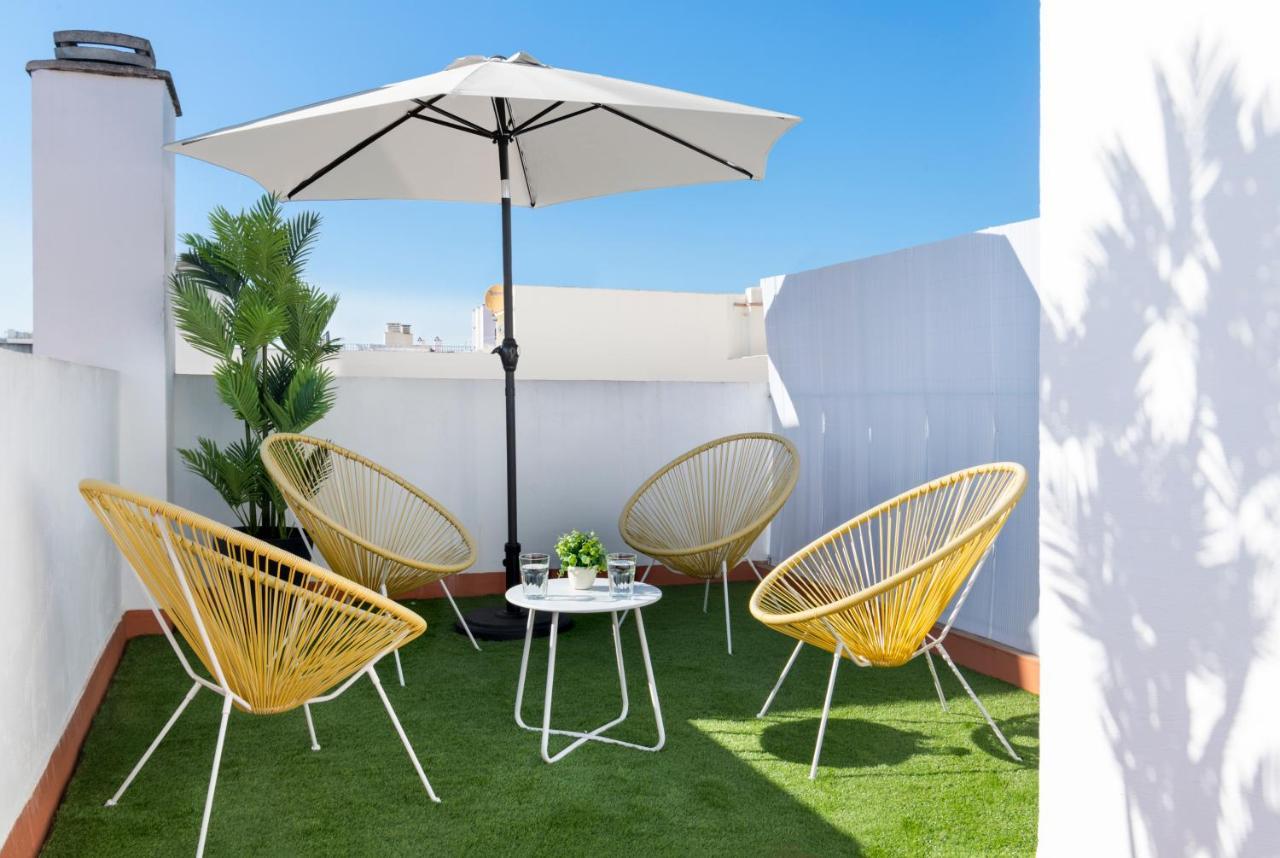 Apartment Redes With Terrace Seville