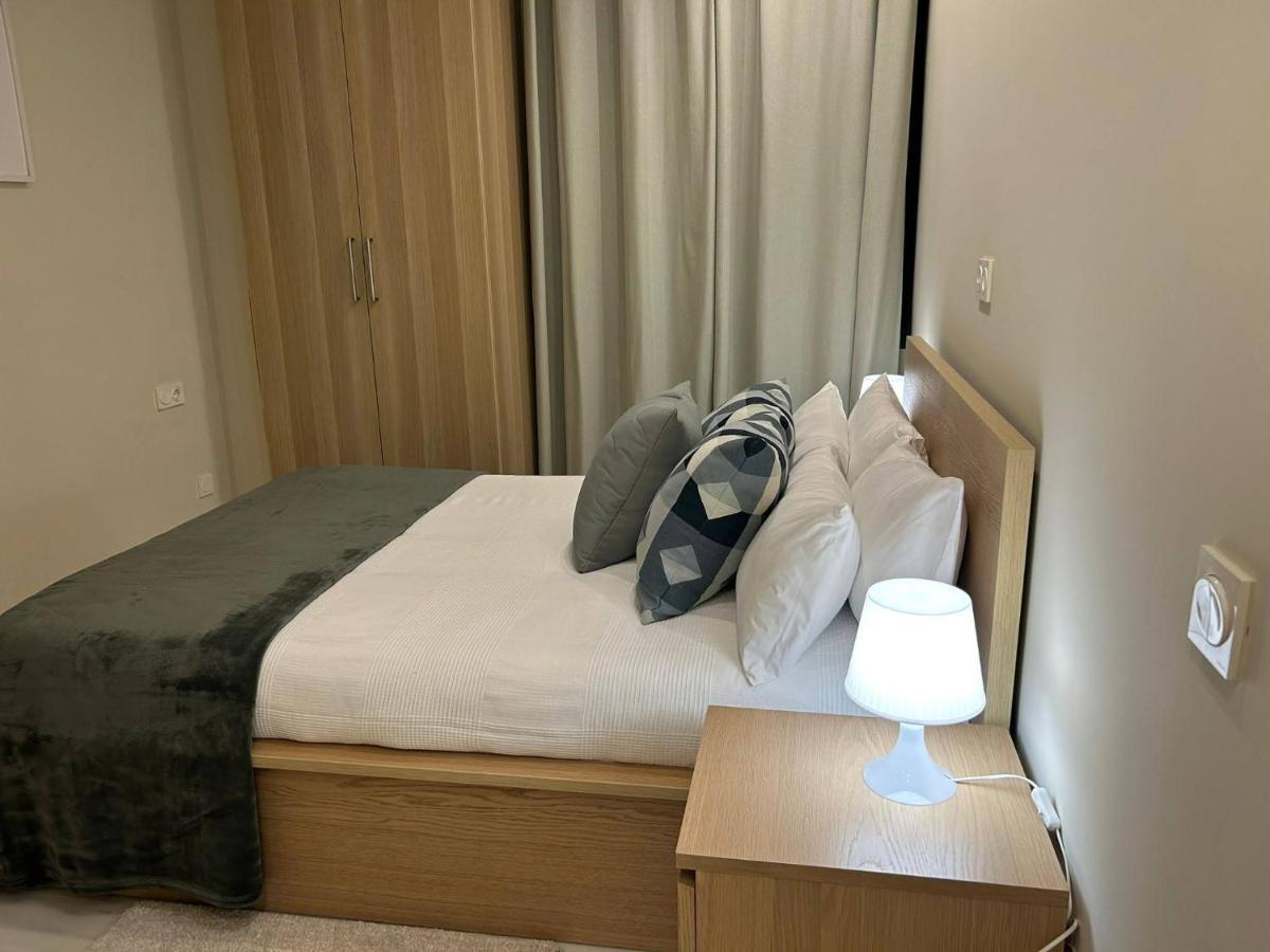 Apartment Fibes-congresos Parking Gratis *