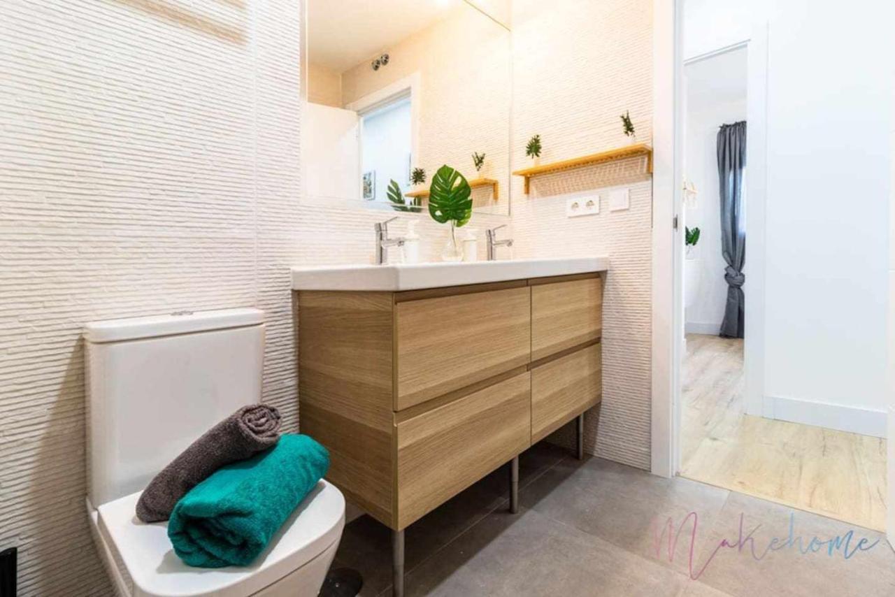 2 En Estadio Del Sevilla, 3 Y Metro Apartamento *