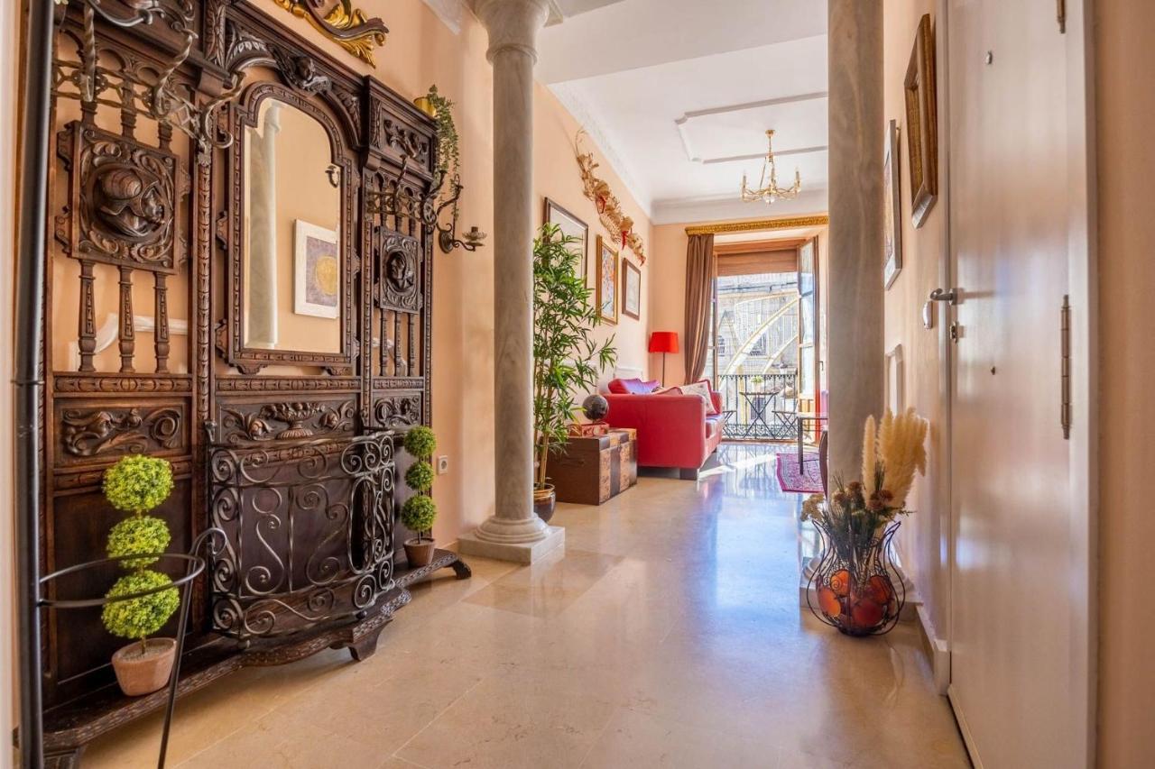 Luxe Town Hall Seville