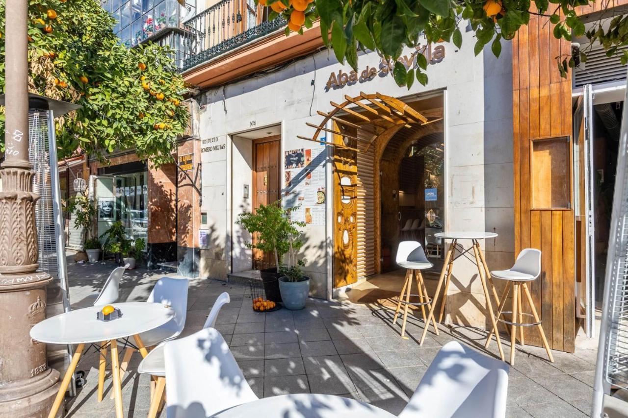 Luxe Town Hall Apartment Seville