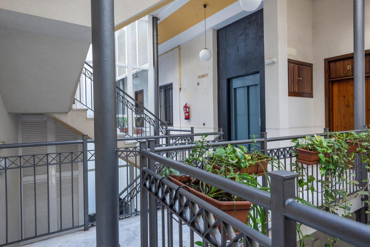 Alohamundi Santa Maria Apartment Seville